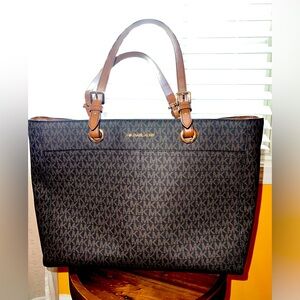 Michael Kors tote bag
